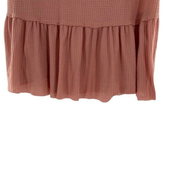 Entro Blouse Womens L Short Sleeve Waffle Knit Ruffled Hem Casual Feminine Boho - Picture 6 of 9